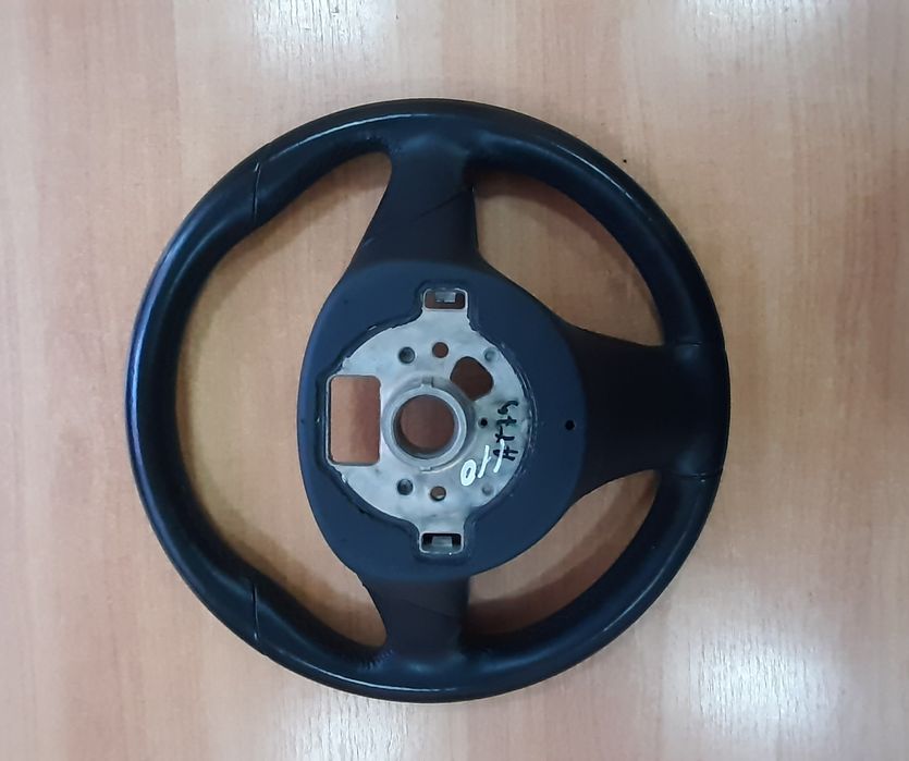 Руль шкіпяний до Volkswagen Touareg NF 2010-2018