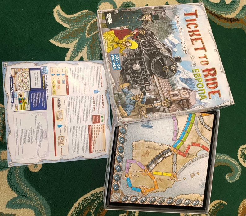 Дуже цікава настільна гра "Ticket to Ride "!