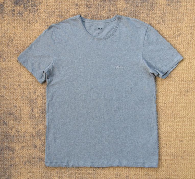 HUGO BOSS футболка серая оригинал M-L