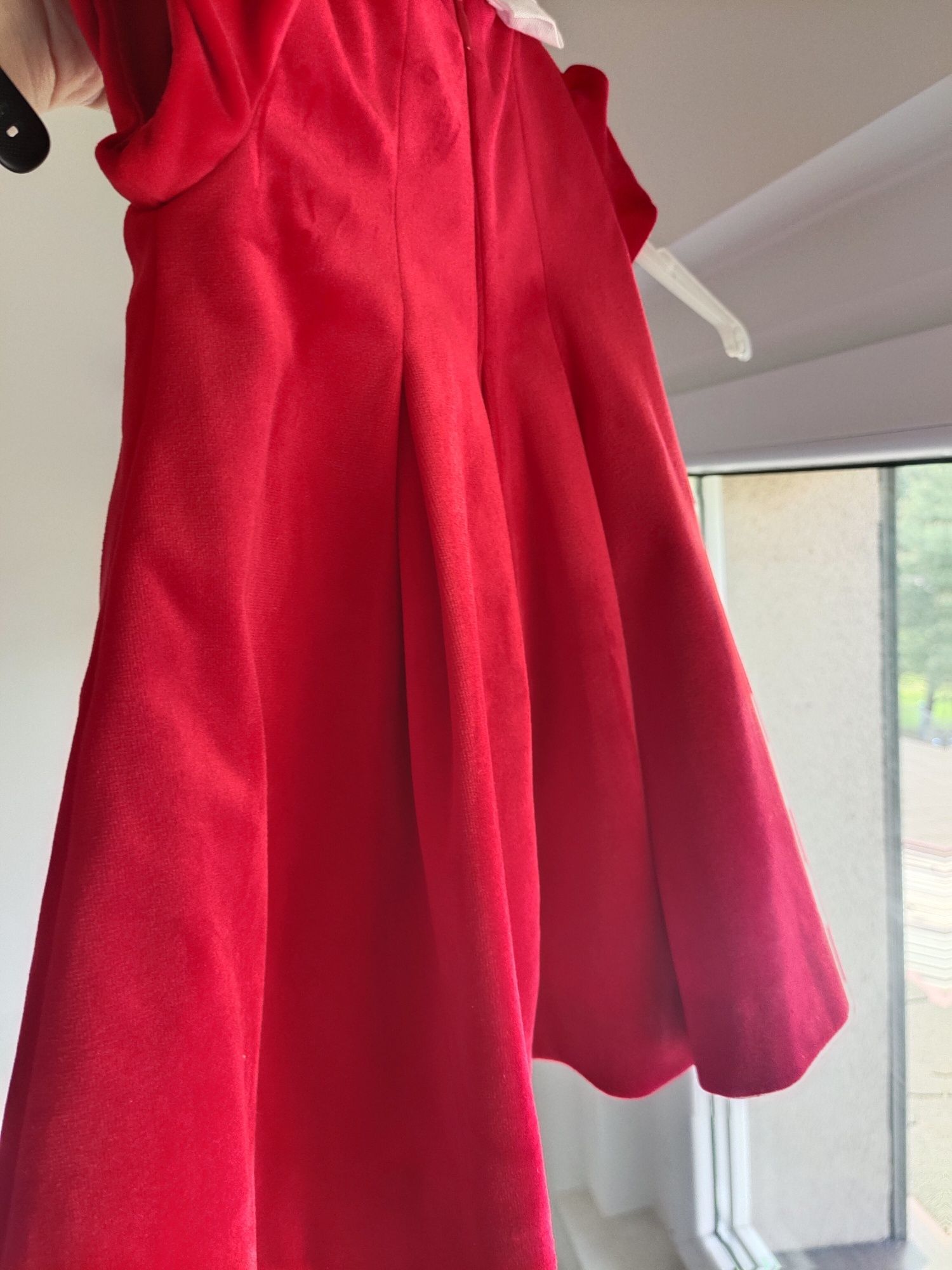 Sukienka welurowa czerwona Mayoral rozmiar 80