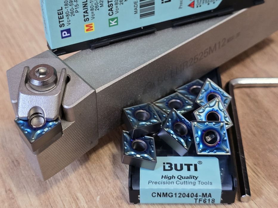 Nóż tokarski składany BCLNR/L2525M12+płytki tokarskie wieloostrzowe