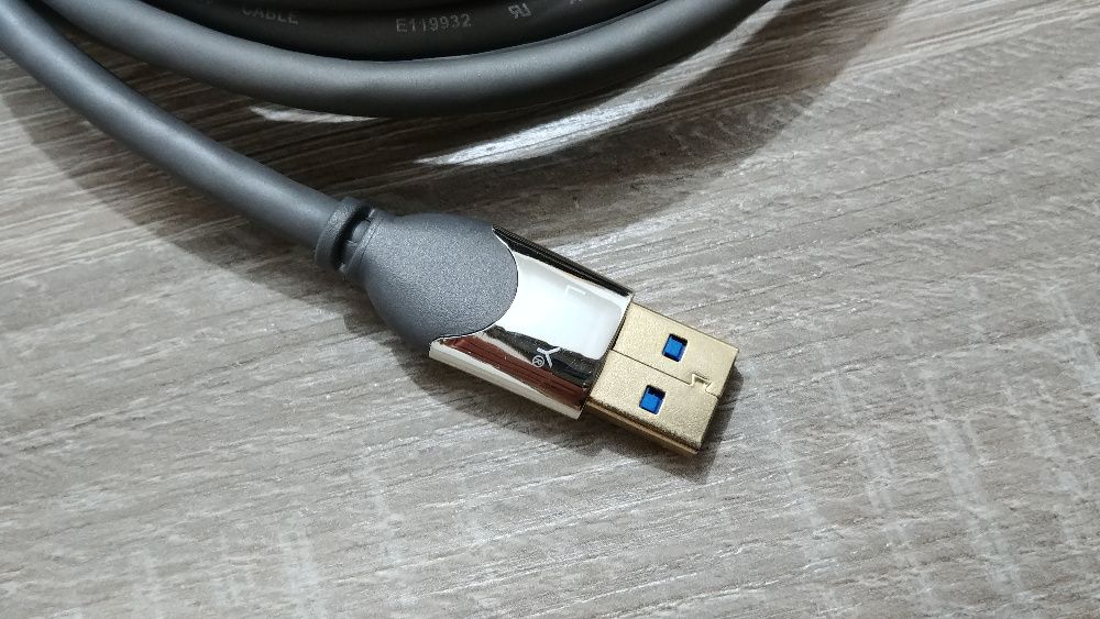 USB 3.0 Type A / Micro-B LINDY CROMO 2m