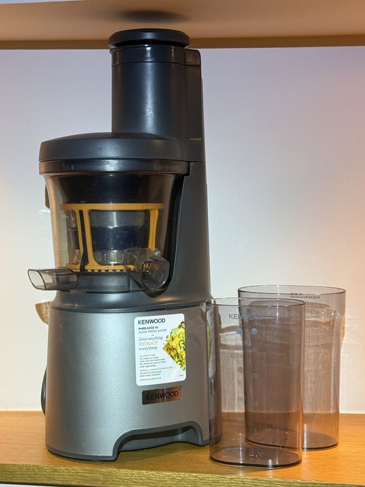 Wyciskarka wolnoobrotowa do soków