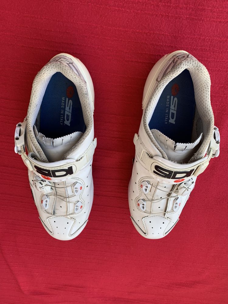 Sapatos de estrada SIDI 42 com sola em carbono