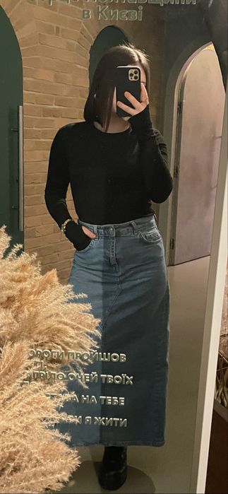 Джинсова жіноча спідниця міді/максі