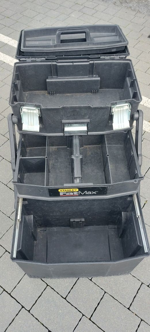 Skrzynka narzędziowa Stanley Fat Max