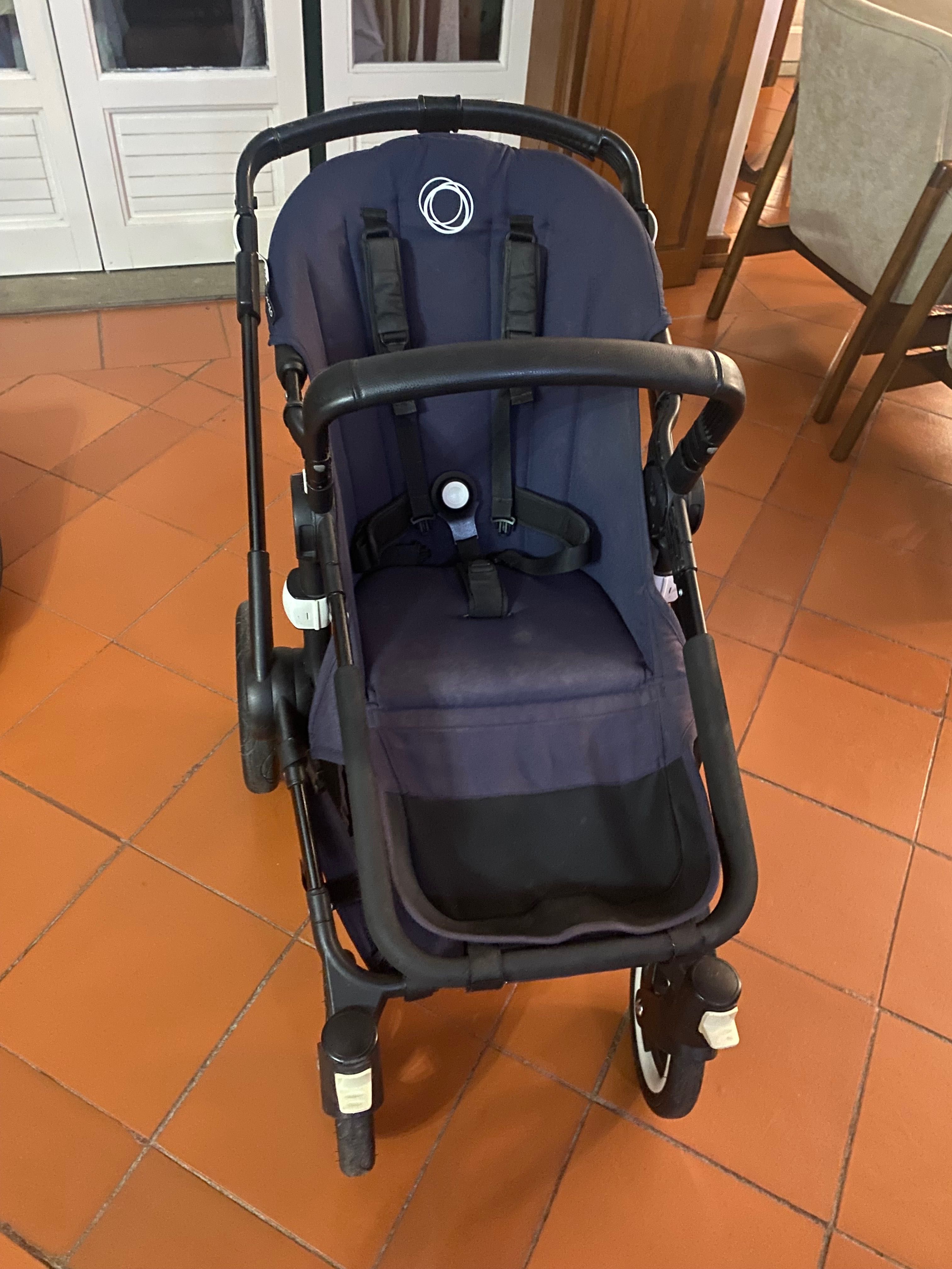 Carro Bebé Bugaboo + Ovo Cybex e Base Isofix