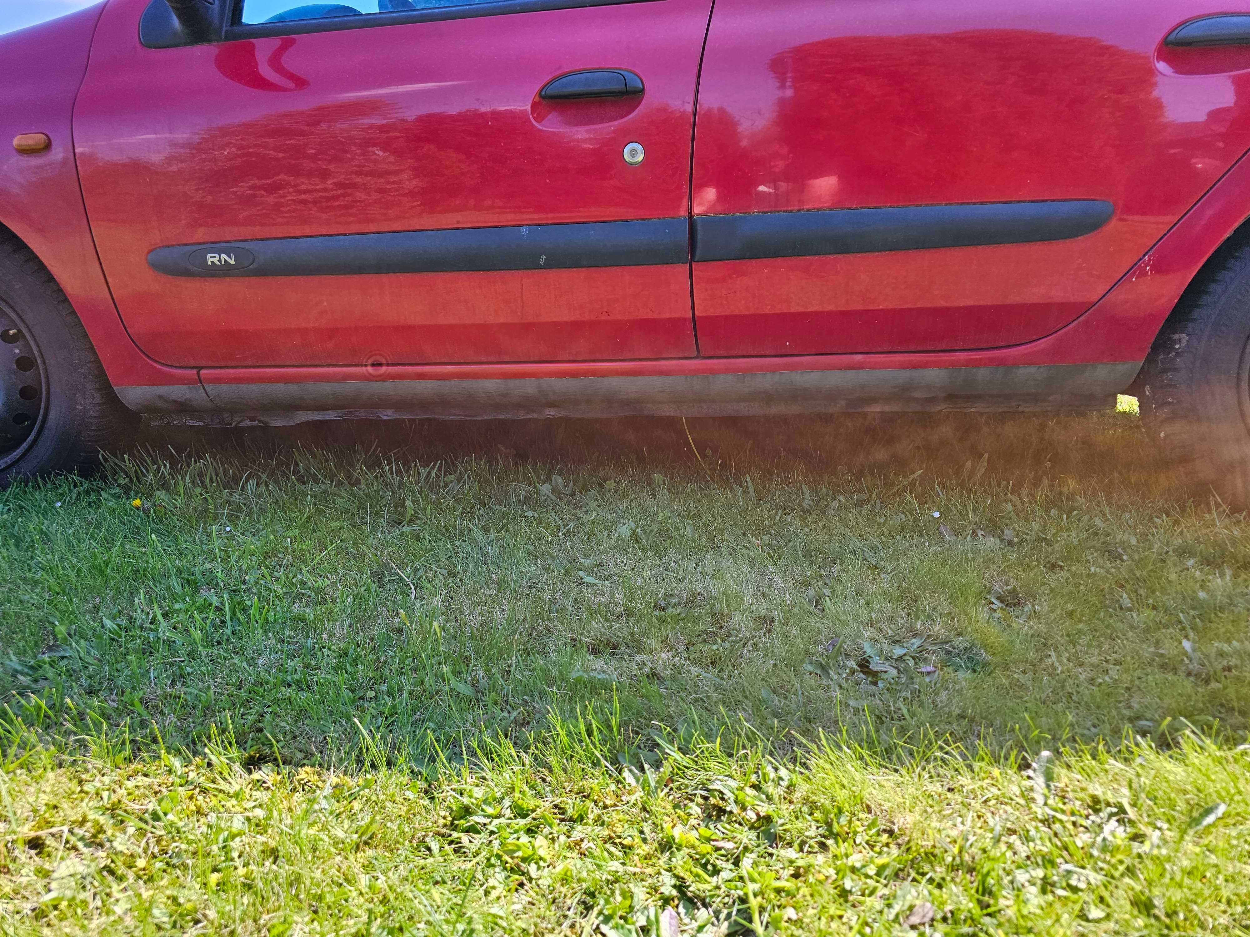 Renault Clio 2 1.2 Benzyna 1999r. Do NEGOCJACJI