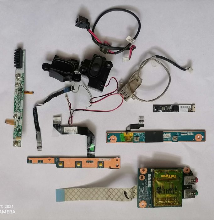 Запчасти Lenovo G565