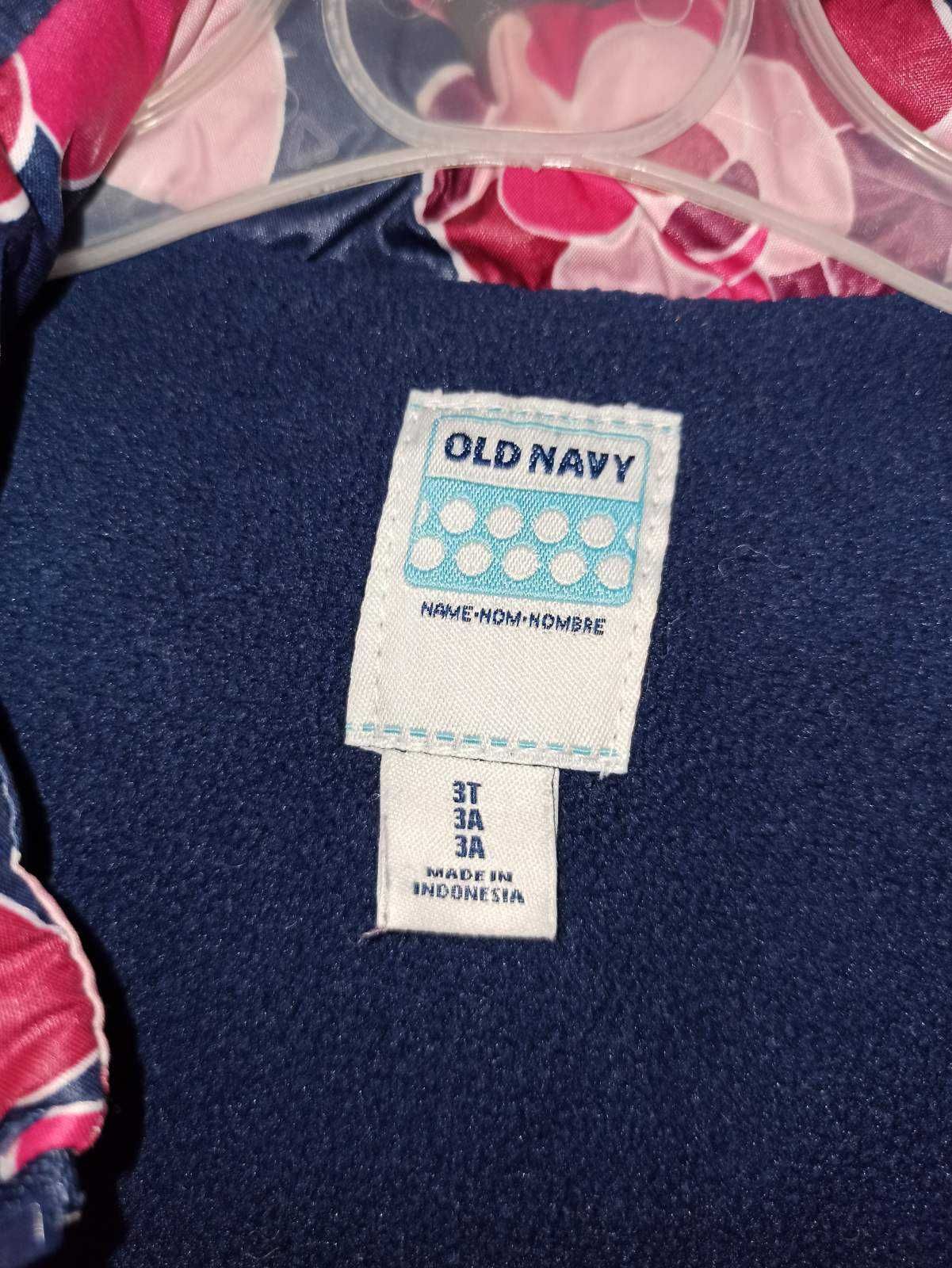 Жилет OLD NAVY оазмер 3Т