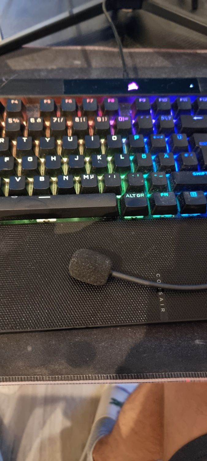 Gąbka ochronna na mikrofon, osłonka, wygłuszającą. Hyperx Cloud