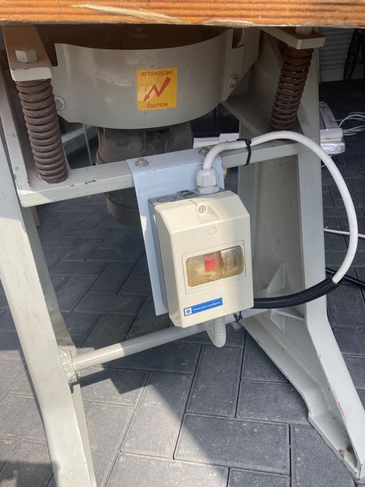 Utrząsarka do papieru