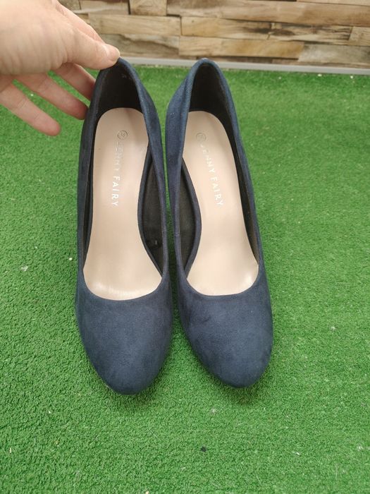 Zestaw butów na obcasie szpilki rozm 36.