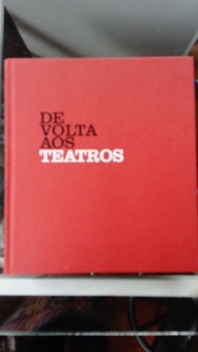 De Volta aos Teatros de Duarte Ivo Cruz