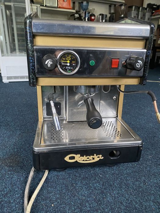 Професійна Кавомашина ASTORIA 1GR