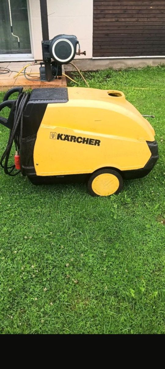 Myjka Karcher HDS 695