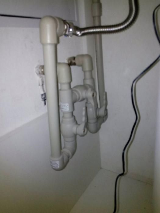 Монтаж систем водоочистки для частных домов EcoSoft, Waterboss, BWT,F1