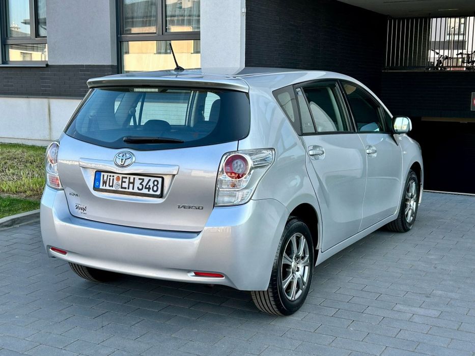 Toyota Verso 1.6 Benzyna 132KM! 2010r! 178tys przebiegu! 7 osobowa!