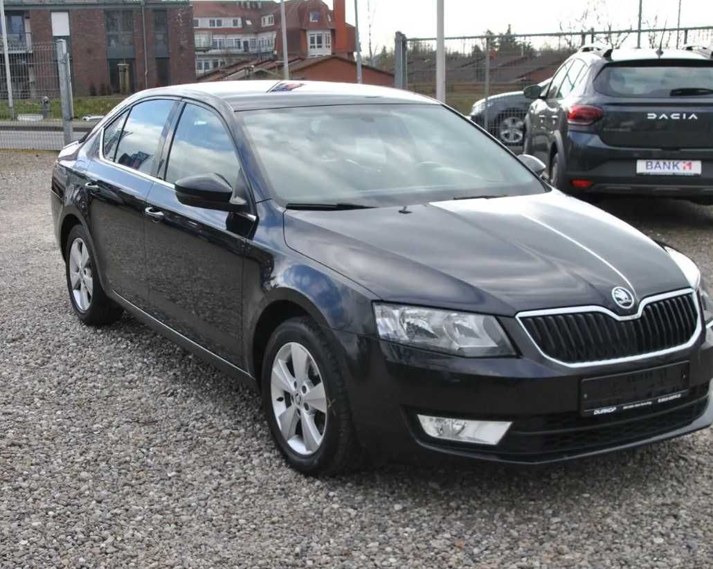 Бампер  Skoda Octavia A7 розборка Шкода Октавія А7