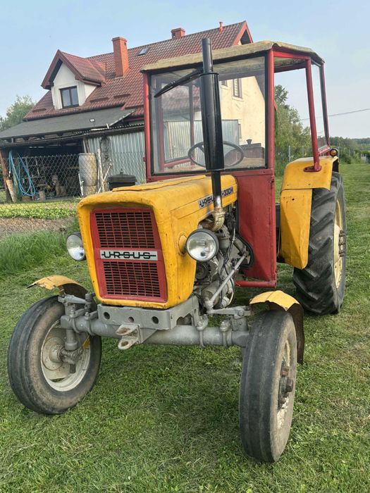 Ursus C-330. Wspomaganie kierownicy, Ładowarka Hanomag