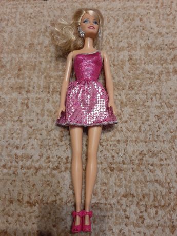lalka Barbie - różowa, świecąca sukienka