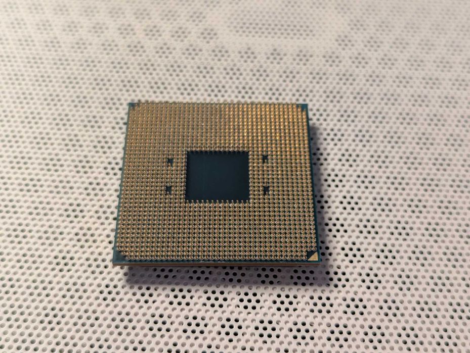 Procesora AMD Ryzen 3 3100 4/8 x 3.9GHz AM4 7 nm Sprawny 100%
