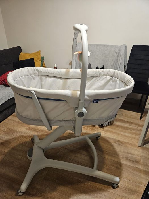 Chicco Baby Hug 4 w 1,  stan bardzo dobry