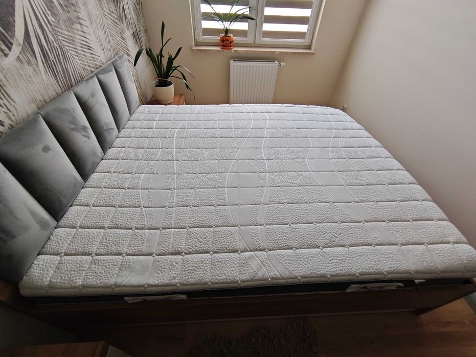 Materac piankowy Hilding Salsa Velvet 160x200 – stan jak nowy!