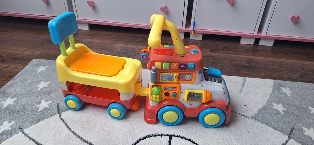 Jeździk chodzik pchacz ciuchcia