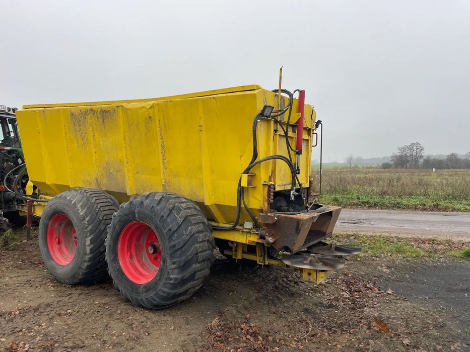 HILL-SPRIDAREN HS-11-2000  Maszyna do miałowania kamienia, rozrzutu materiału, rozrzutnik