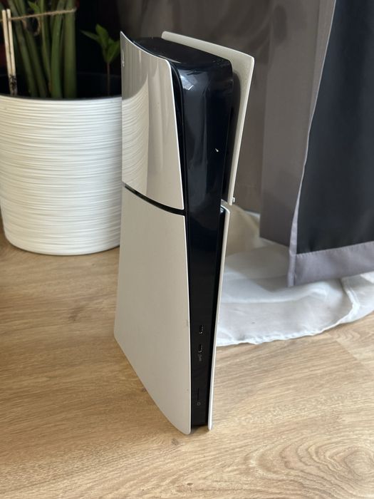 Sony PlayStation 5 Slim Digital Edition 1TB