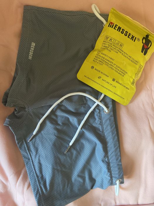 Продам мужские плавки