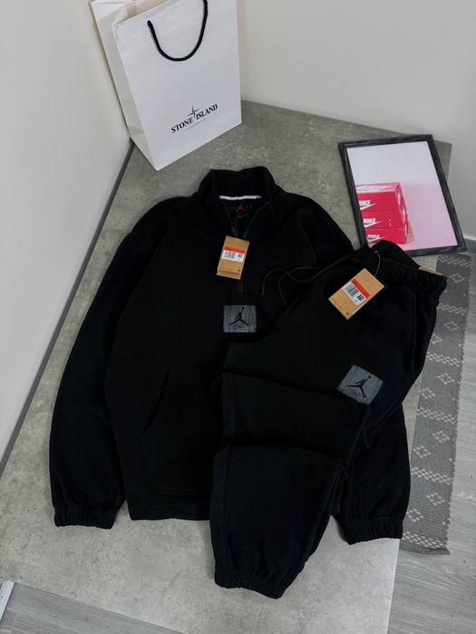 Флісові костюми jordan з вишитим логотипом