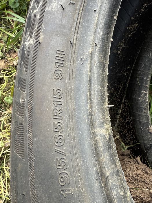 Opona Brigestone blizzak LM-32 195/65/15