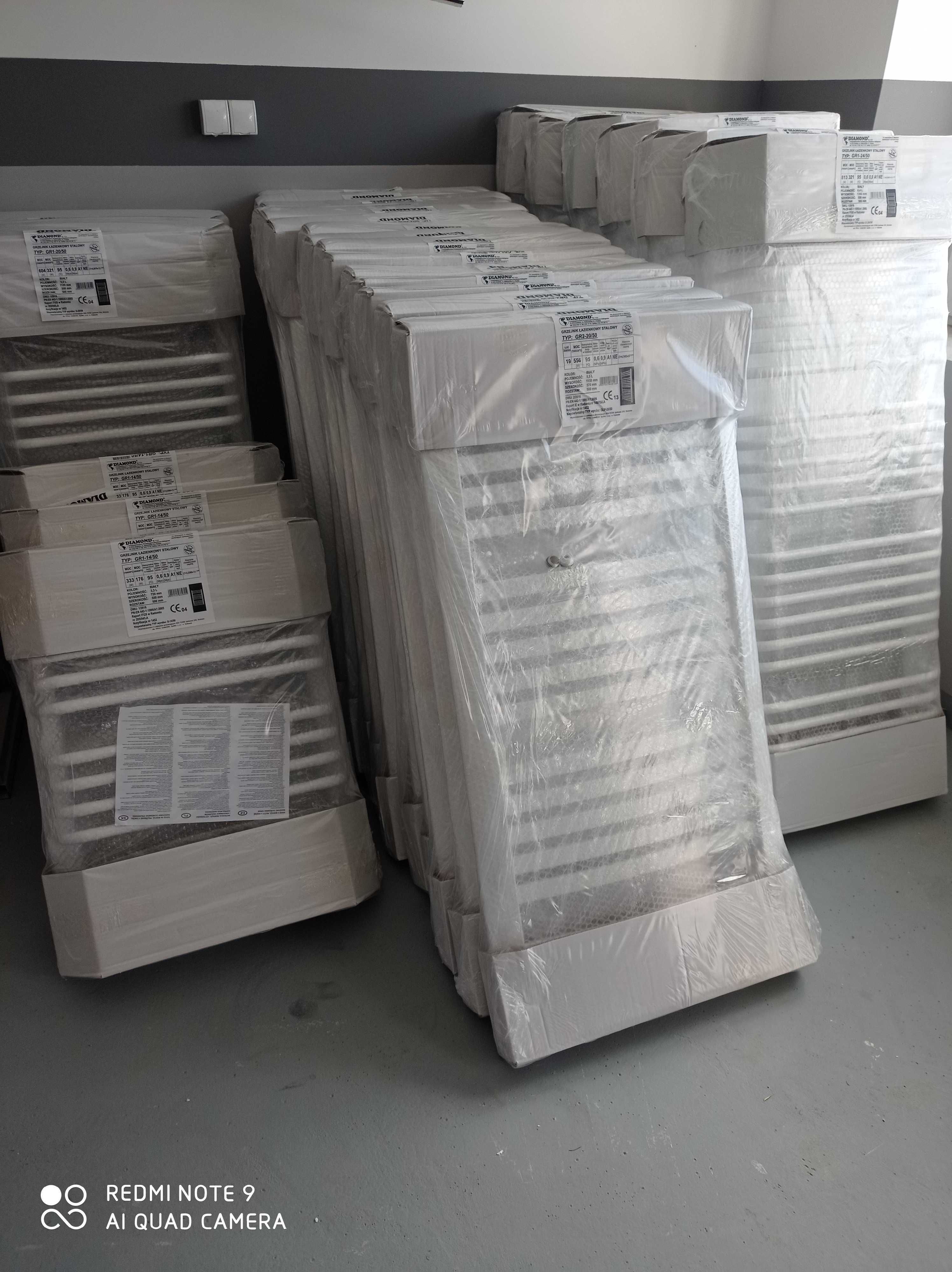 Sprzedam  grzejnik używany wys. 60 x 100 C-22. BARDZO TANIO .