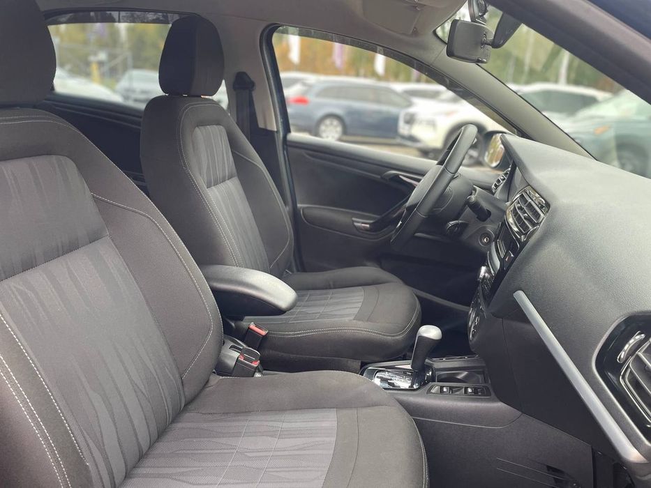 Peugeot 301 №2734 (ВНЕСОК від 10%) Альянс Авто Кривий Ріг