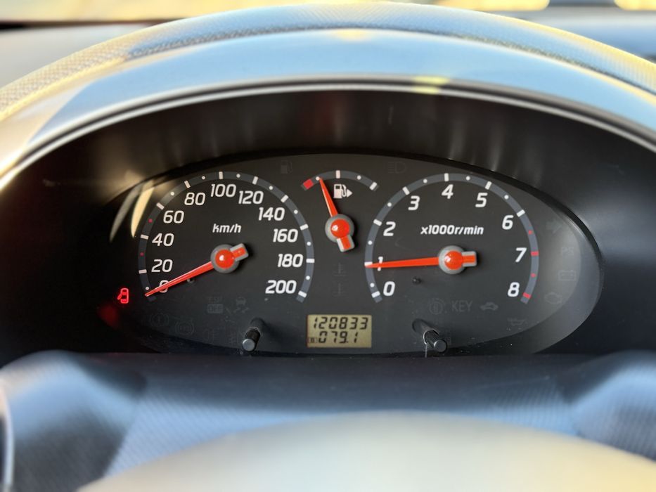 Nissan Micra Автомат Идеал Состояние