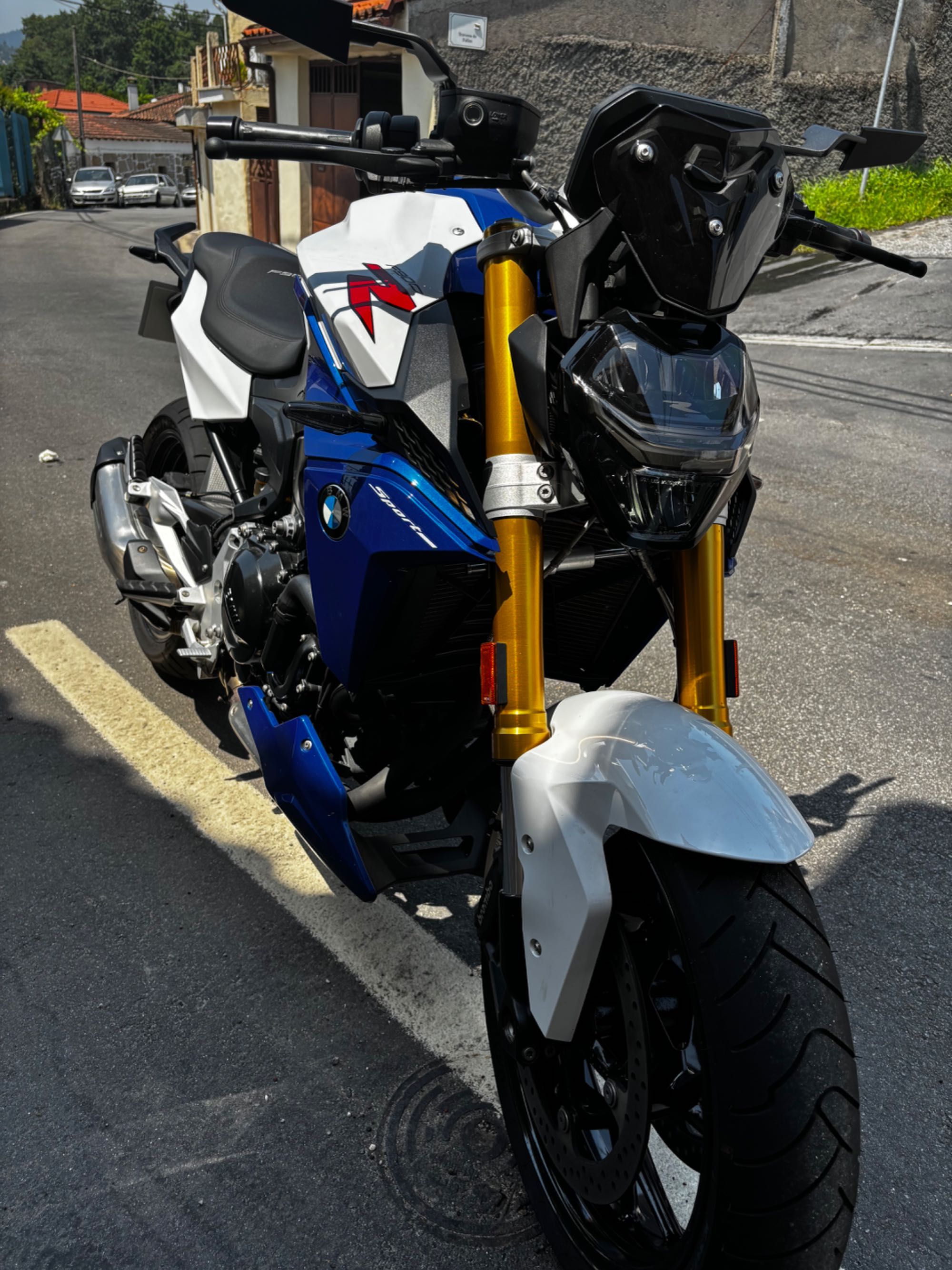 BMW F900 Sport 2022