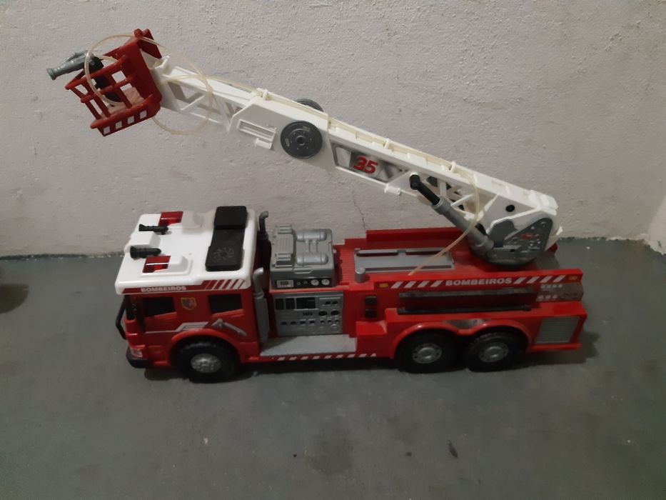 Carro Bombeiros grande