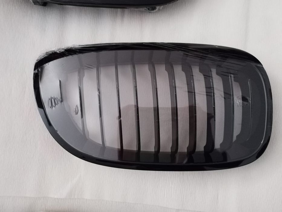 Grelhas BMW novas