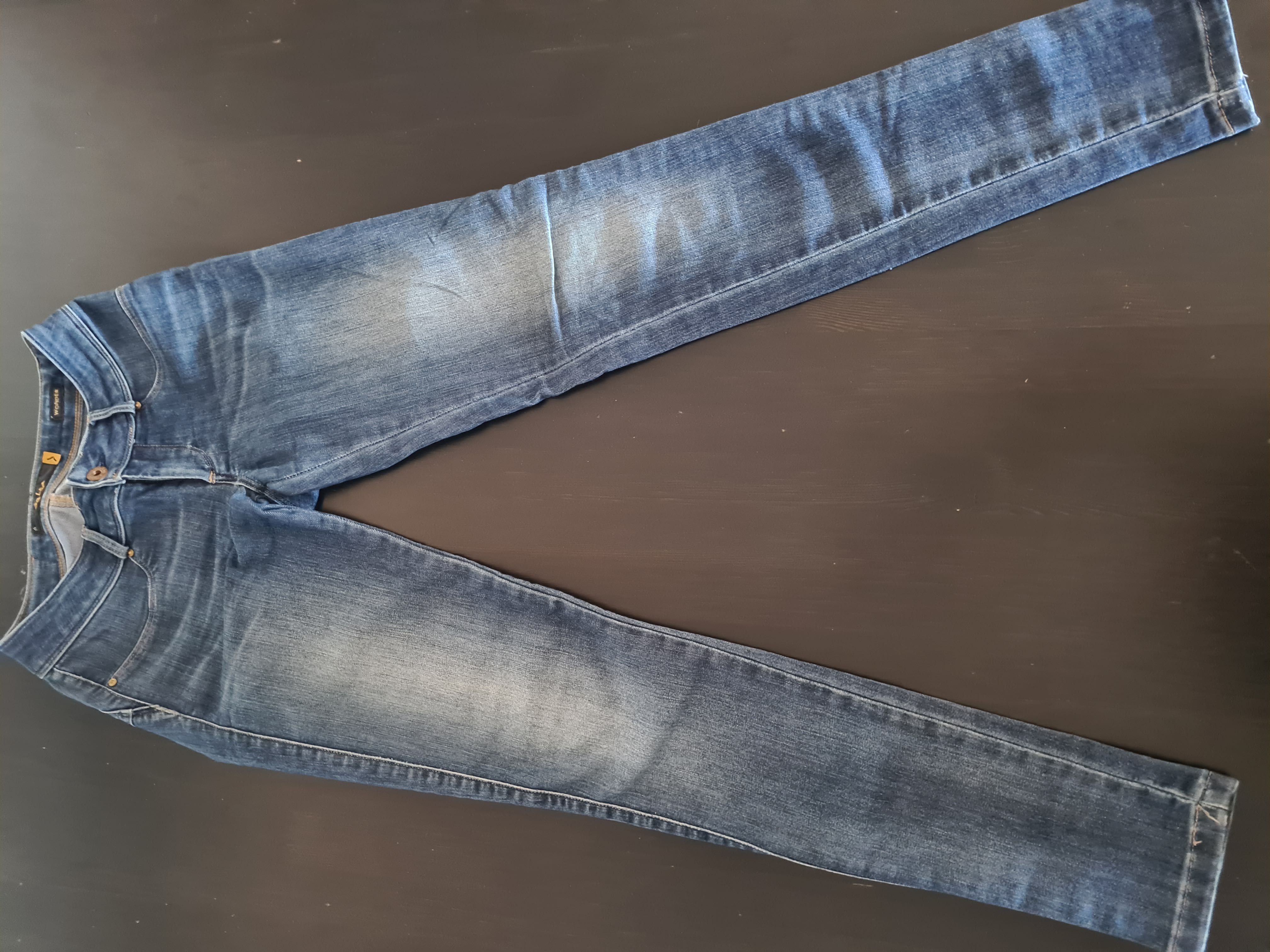 Salsa Jeans - Modelo Wonder - Tamanho 25