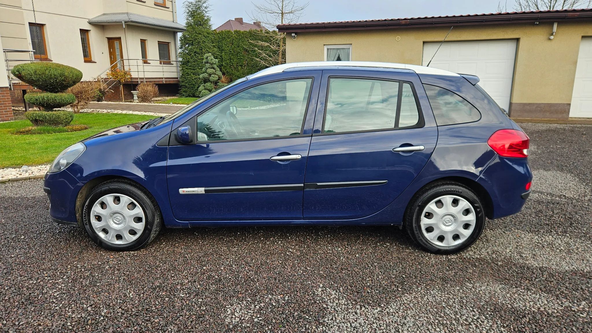 Renault Clio 2009r 1.2benz Rip Curl klima zarejestrowany w kraju