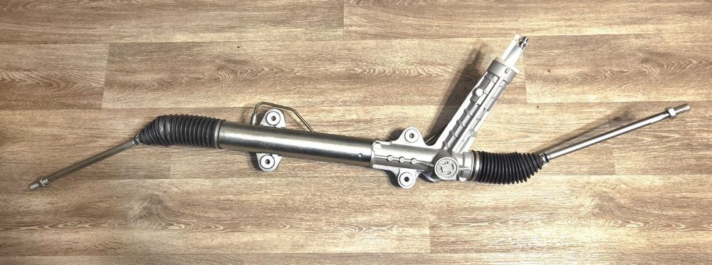 Рульова рейка з тягами ME213 MSG (Італія)