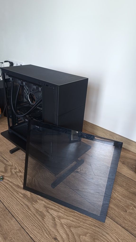 Komputer rtx 2070 super  z monitorem lub bez