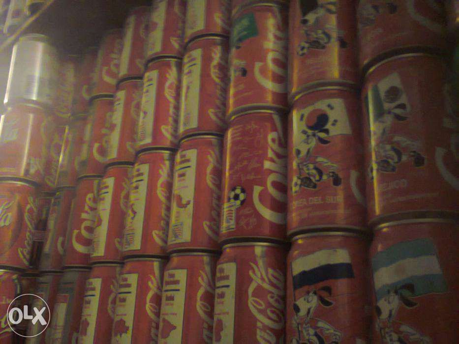 colecção 210 latas só coca-cola