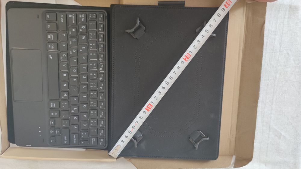 Чохол підставка + безпровідна клавіатура для планшета IWG 9-11 cm