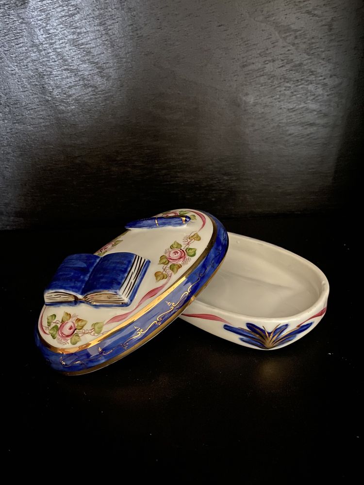 Guarda jóias em porcelana