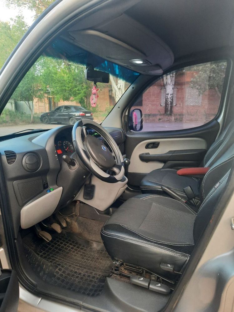 Fiat Doblo 2007 дизель 1,9 двигун