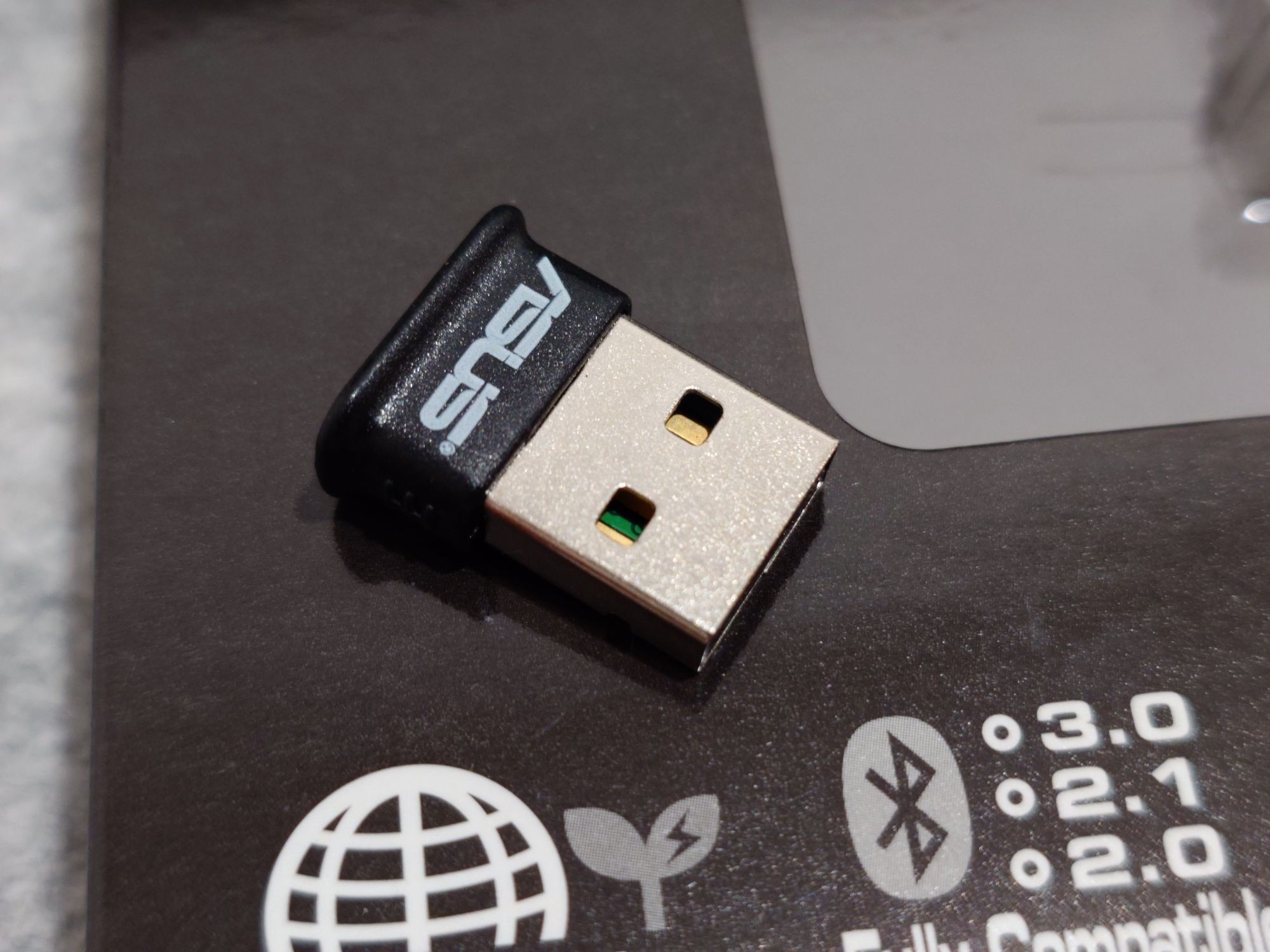 Adaptador USB Bluetooth 4.0 Asus USB-BT400

Novo, apenas retir