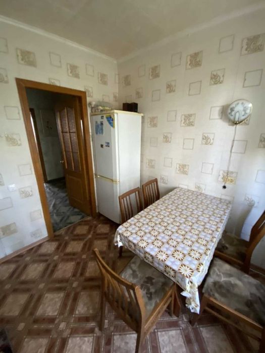 Двокімнатна квартира в центрі Лохвиці від власника